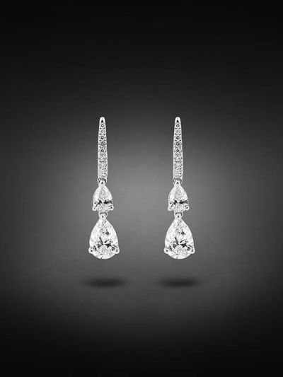 ORECCHINI IN ORO BIANCO 18KT CON DIAMANTI A GOCCIA